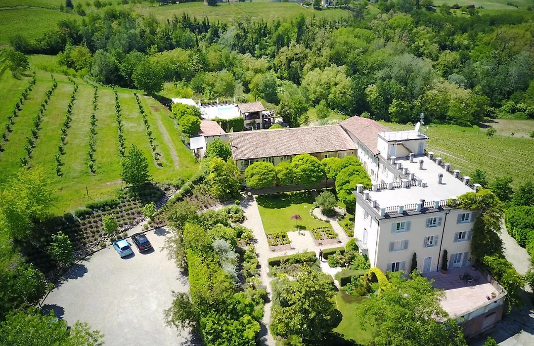 La Villa Hotel-1
