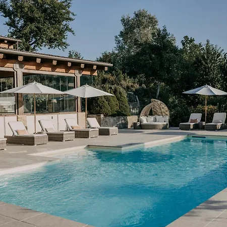 La Villa Hotel-2